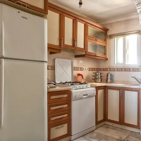 Gunesli Tepe Konuk Evi Kusadası